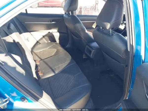 4T1B11HK1KU268340 2019 TOYOTA CAMRY - Image 8