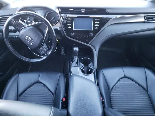 4T1B11HK1KU270654 2019 TOYOTA CAMRY - Image 8
