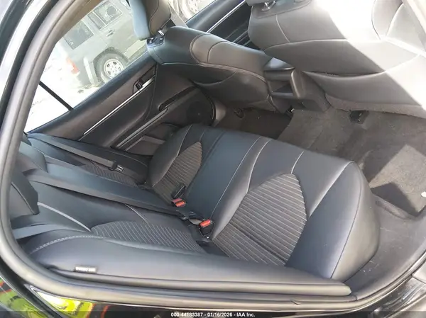 4T1B11HK1KU273571 2019 TOYOTA CAMRY - Image 8