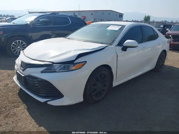 4T1B11HK1KU273666 2019 TOYOTA CAMRY - Image 2