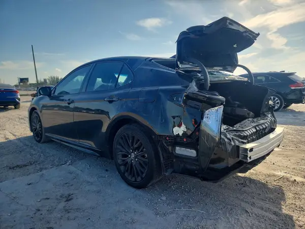4T1B11HK1KU276499 2019 TOYOTA CAMRY - Image 2