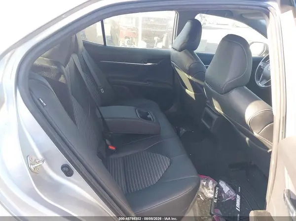 4T1B11HK1KU282819 2019 TOYOTA CAMRY - Image 8