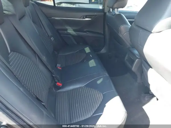 4T1B11HK1KU283162 2019 TOYOTA CAMRY - Image 8