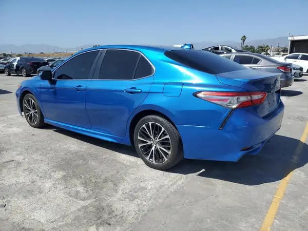 4T1B11HK1KU285820 2019 TOYOTA CAMRY - Image 2
