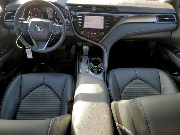 4T1B11HK1KU288605 2019 TOYOTA CAMRY - Image 8