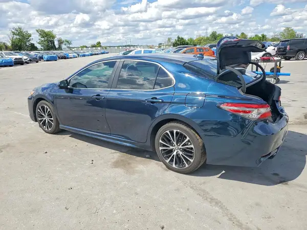 4T1B11HK1KU291777 2019 TOYOTA CAMRY - Image 2
