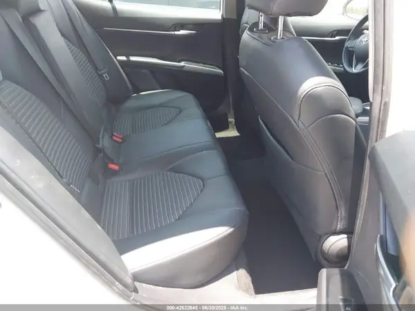 4T1B11HK1KU294047 2019 TOYOTA CAMRY - Image 8