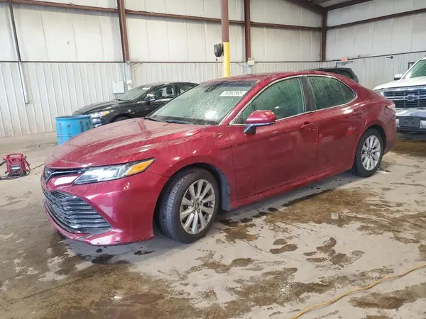 4T1B11HK1KU678944 2019 TOYOTA CAMRY - Image 1