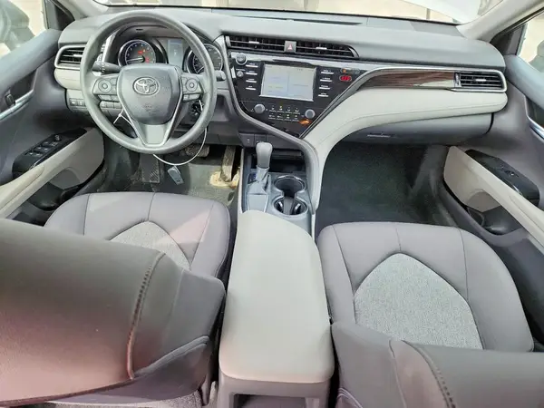 4T1B11HK1KU682783 2019 TOYOTA CAMRY - Image 8