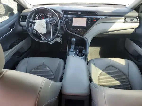 4T1B11HK1KU683898 2019 TOYOTA CAMRY - Image 8