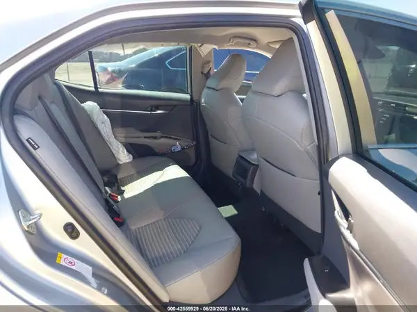 4T1B11HK1KU685506 2019 TOYOTA CAMRY - Image 8