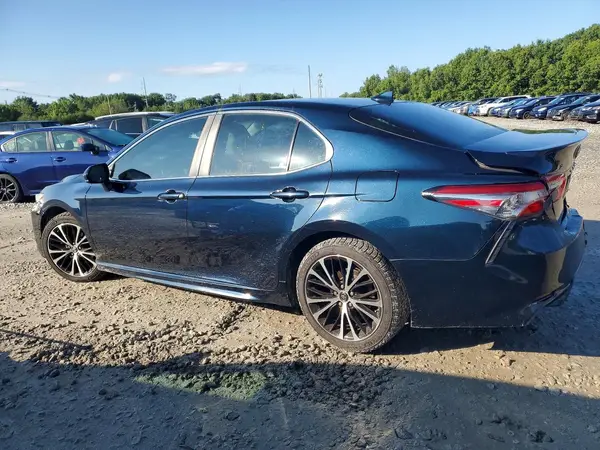 4T1B11HK1KU685666 2019 TOYOTA CAMRY - Image 2