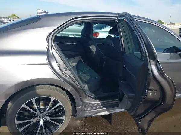 4T1B11HK1KU687479 2019 TOYOTA CAMRY - Image 8