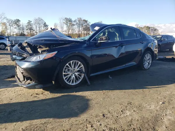 4T1B11HK1KU694612 2019 TOYOTA CAMRY - Image 1