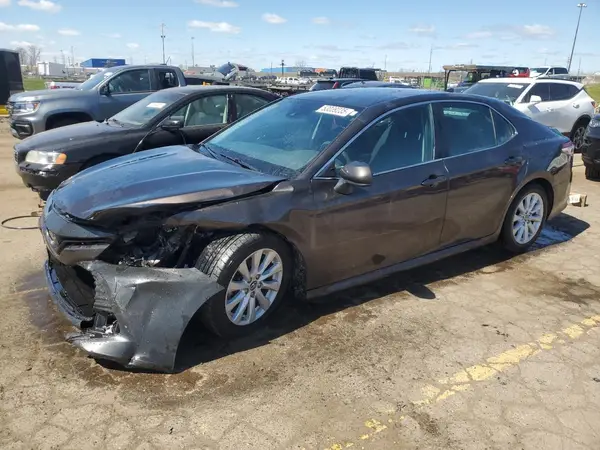 4T1B11HK1KU695629 2019 TOYOTA CAMRY - Image 1