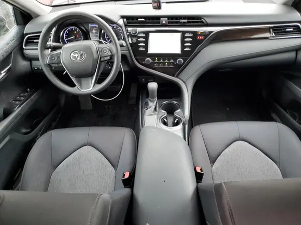 4T1B11HK1KU700893 2019 TOYOTA CAMRY - Image 8