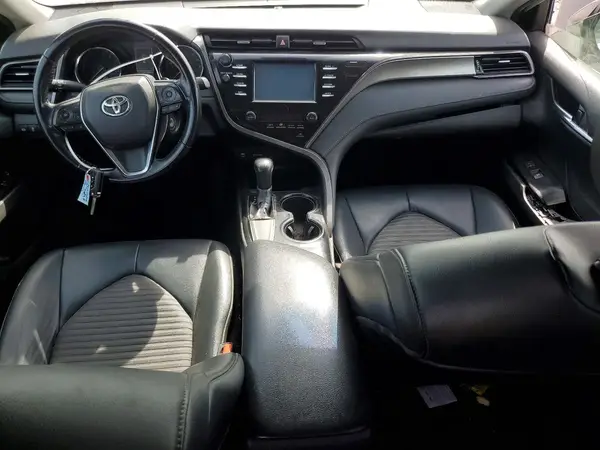 4T1B11HK1KU702126 2019 TOYOTA CAMRY - Image 8