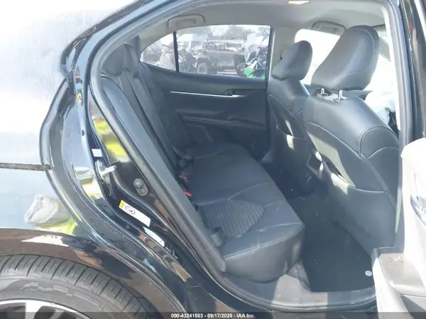 4T1B11HK1KU704880 2019 TOYOTA CAMRY - Image 8