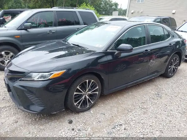 4T1B11HK1KU708315 2019 TOYOTA CAMRY - Image 2