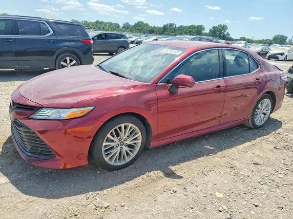 4T1B11HK1KU708329 2019 TOYOTA CAMRY - Image 1