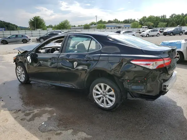 4T1B11HK1KU711487 2019 TOYOTA CAMRY - Image 2