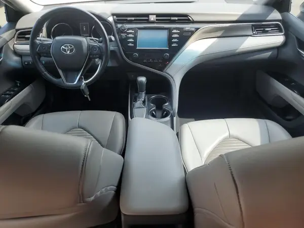 4T1B11HK1KU713840 2019 TOYOTA CAMRY - Image 8