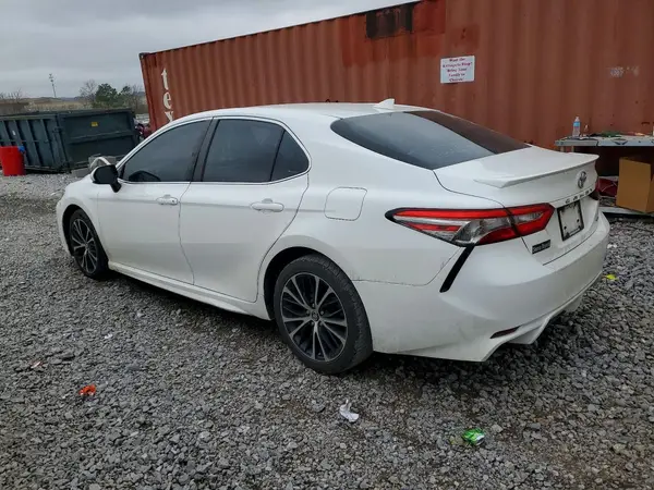 4T1B11HK1KU715300 2019 TOYOTA CAMRY - Image 2