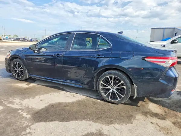 4T1B11HK1KU718164 2019 TOYOTA CAMRY - Image 2