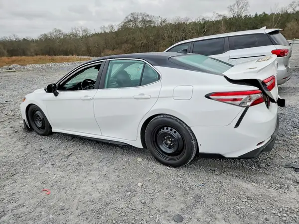 4T1B11HK1KU721520 2019 TOYOTA CAMRY - Image 2