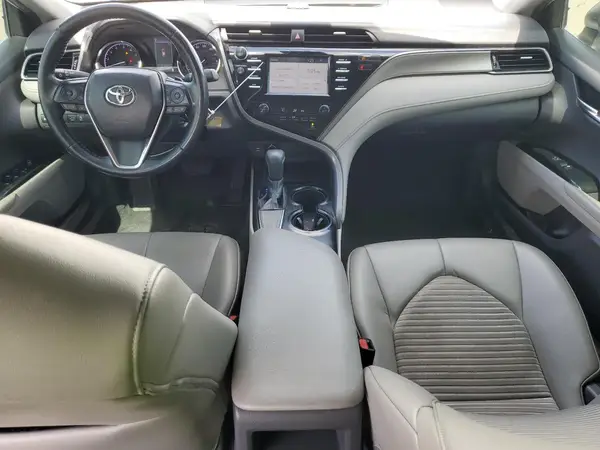 4T1B11HK1KU723557 2019 TOYOTA CAMRY - Image 8