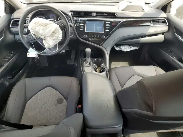 4T1B11HK1KU725857 2019 TOYOTA CAMRY - Image 8