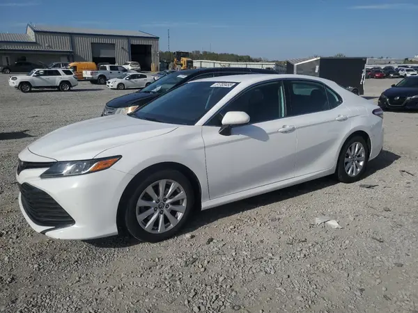 4T1B11HK1KU728046 2019 TOYOTA CAMRY - Image 1