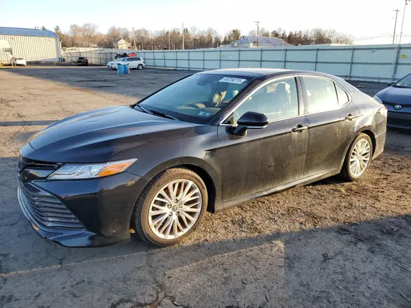4T1B11HK1KU728774 2019 TOYOTA CAMRY - Image 1