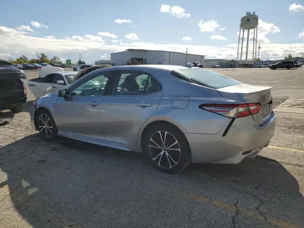 4T1B11HK1KU729178 2019 TOYOTA CAMRY - Image 2