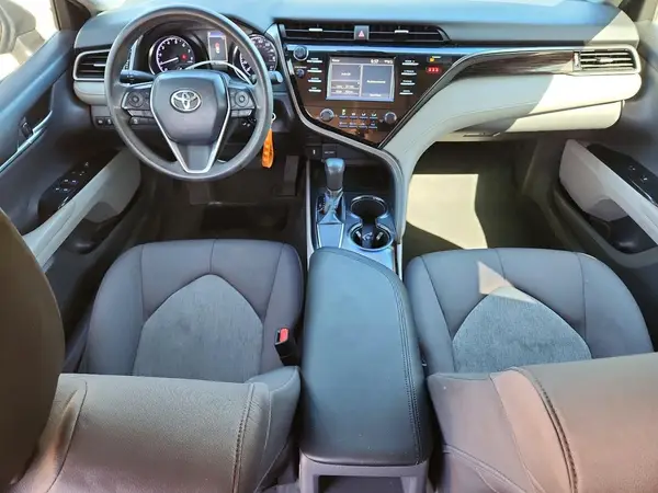4T1B11HK1KU729813 2019 TOYOTA CAMRY - Image 8