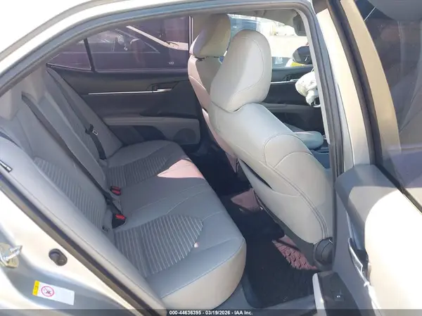 4T1B11HK1KU731593 2019 TOYOTA CAMRY - Image 8