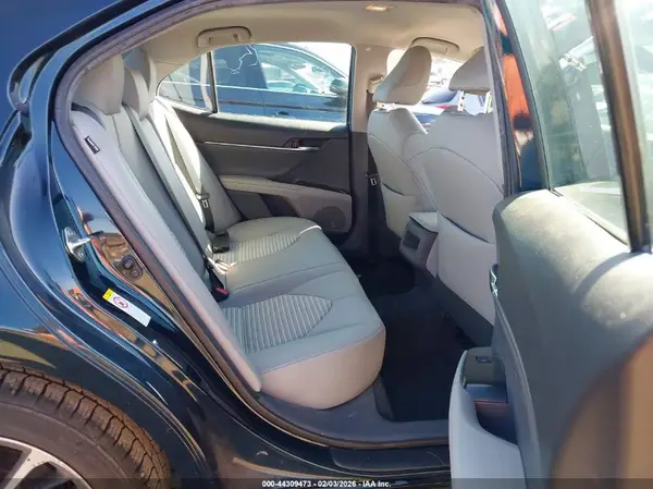 4T1B11HK1KU733408 2019 TOYOTA CAMRY - Image 8