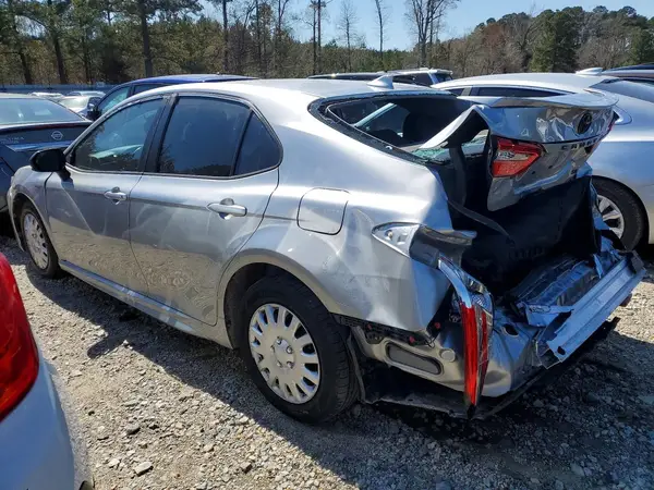 4T1B11HK1KU735448 2019 TOYOTA CAMRY - Image 2