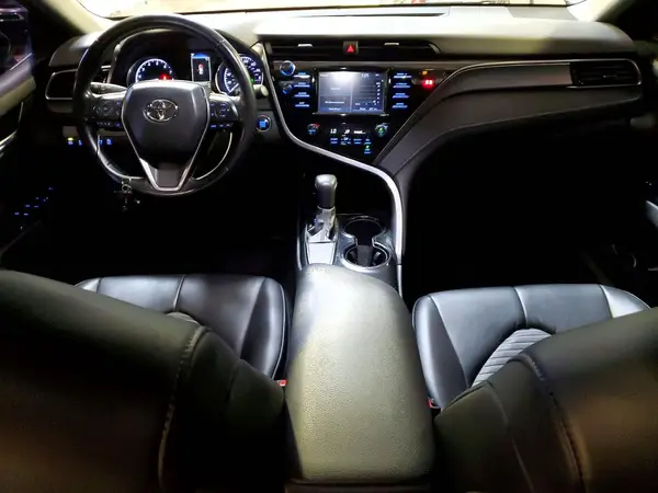 4T1B11HK1KU740391 2019 TOYOTA CAMRY - Image 8