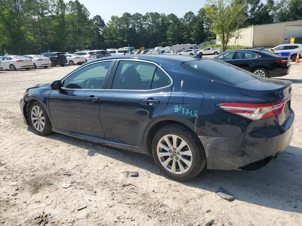 4T1B11HK1KU740925 2019 TOYOTA CAMRY - Image 2