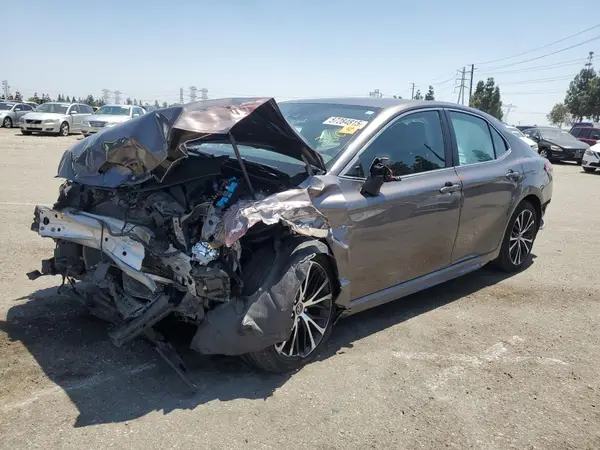4T1B11HK1KU741640 2019 TOYOTA CAMRY - Image 1