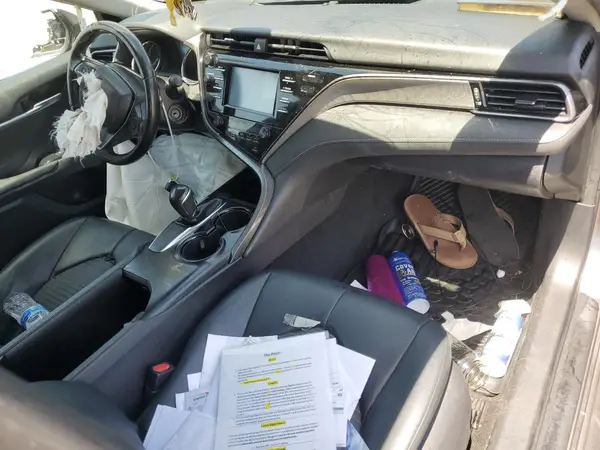4T1B11HK1KU741640 2019 TOYOTA CAMRY - Image 8
