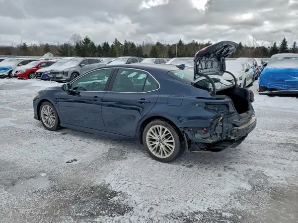 4T1B11HK1KU742660 2019 TOYOTA CAMRY - Image 2