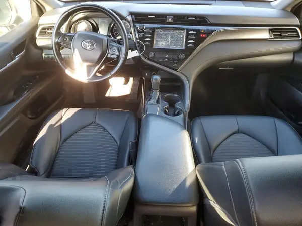4T1B11HK1KU746210 2019 TOYOTA CAMRY - Image 8