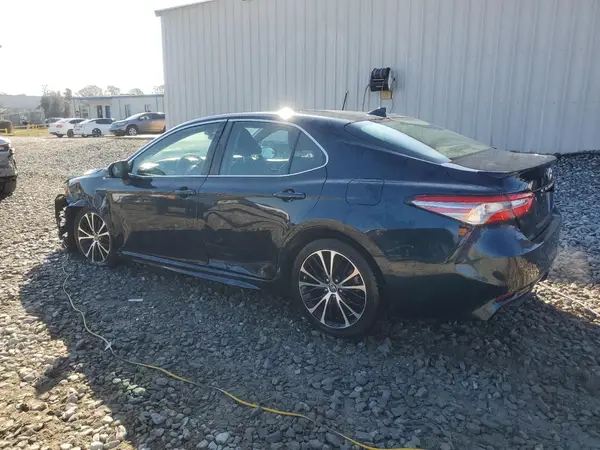 4T1B11HK1KU749785 2019 TOYOTA CAMRY - Image 2