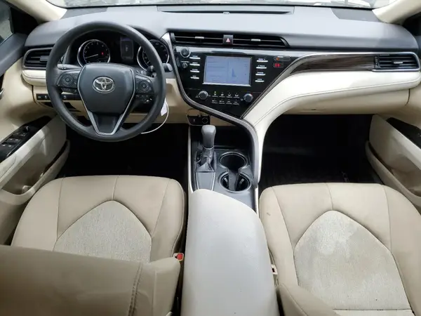 4T1B11HK1KU750032 2019 TOYOTA CAMRY - Image 8