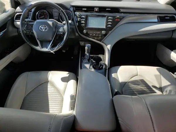 4T1B11HK1KU751052 2019 TOYOTA CAMRY - Image 8