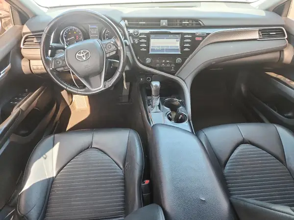 4T1B11HK1KU751598 2019 TOYOTA CAMRY - Image 8