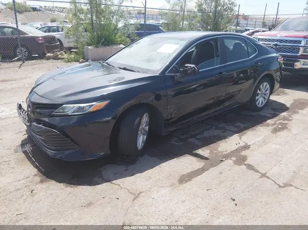 4T1B11HK1KU754338 2019 TOYOTA CAMRY - Image 2