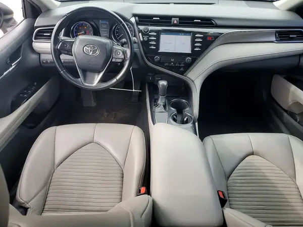 4T1B11HK1KU757823 2019 TOYOTA CAMRY - Image 8